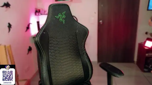 damnliciousss online show from 04/05/26, 11:44