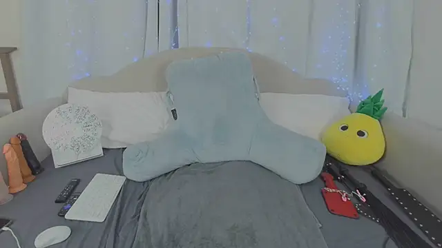 MeghanXO online show from 02/11/26, 11:37