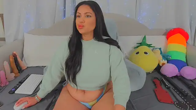 MeghanXO online show from 04/19/26, 01:12