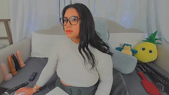 MeghanXO online show from 03/19/26, 01:22