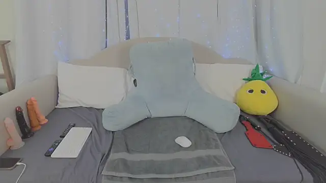 MeghanXO online show from 03/01/26, 03:34