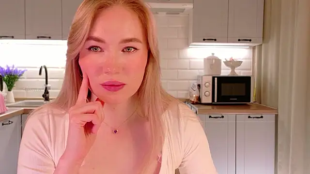 Veronika Mitchel online show from 02/19/26, 04:15