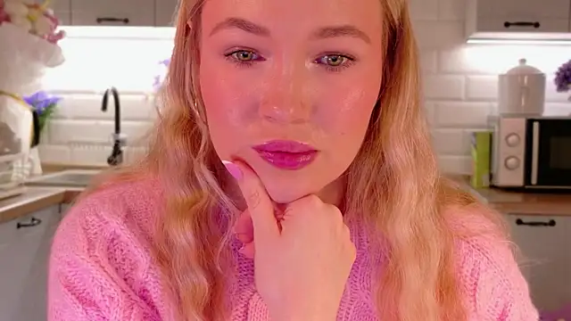 Veronika Mitchel online show from 12/02/25, 11:23