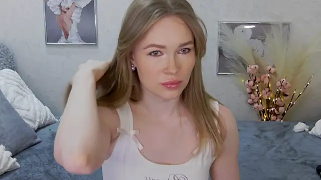 Veronika Mitchel online show from 02/18/25, 05:31