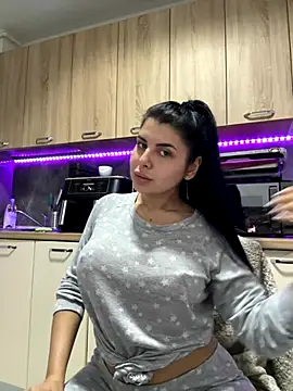 Scarlett-Dream online show from 11/24/25, 04:23