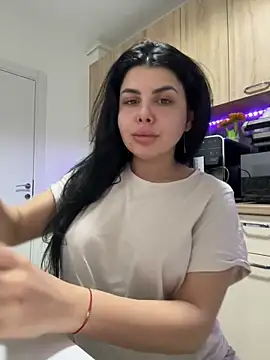 Snapshot of Scarlett-Dream chatting on 04/02/26, 05:47 Scarlett-Dream online show from 04/02/26, 05:47