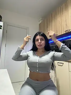 Scarlett-Dream online show from 01/14/26, 04:16