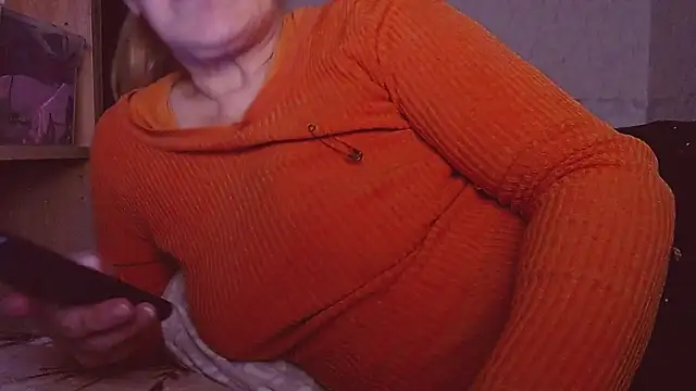 MadamBombShell online show from 11/18/25, 12:52