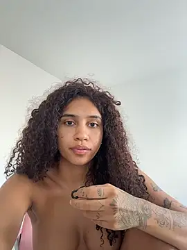 stormyy  online show from 11/07/25, 06:56