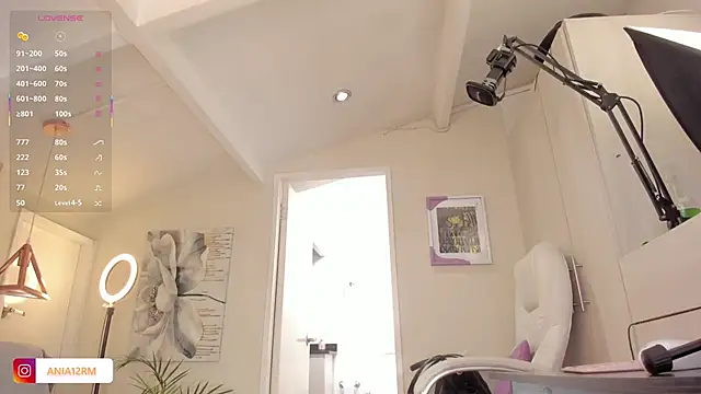 catalinasaiz online show from 10/29/25, 02:16