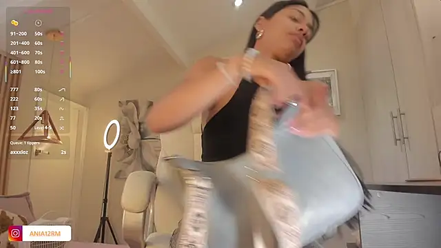 catalinasaiz online show from 09/27/25, 02:12