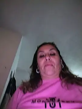 Snapshot of Myrnasexxx chatting on 06/07/26, 11:21 Myrnasexxx online show from 06/07/26, 11:21