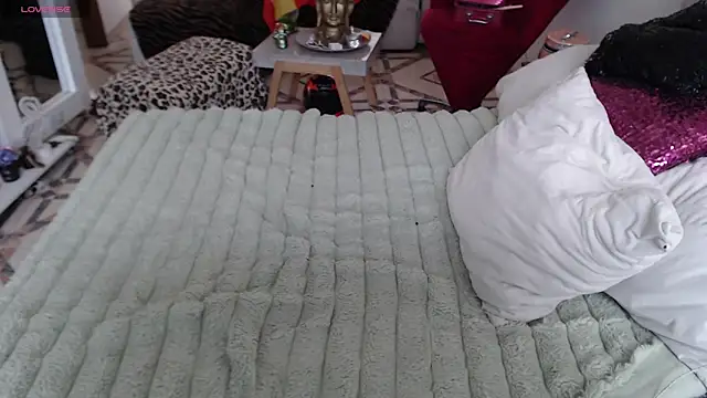 Myrnasexxx online show from 04/18/26, 09:04