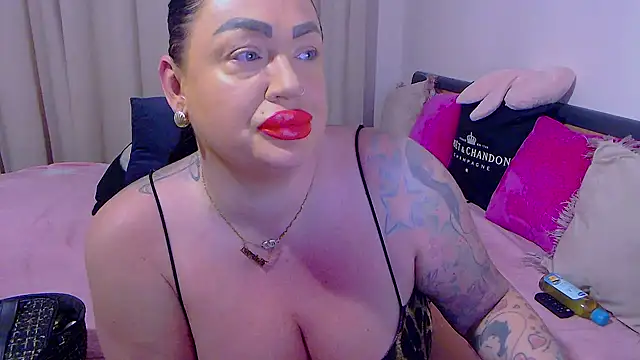 BustyVicky online show from 03/15/26, 09:55