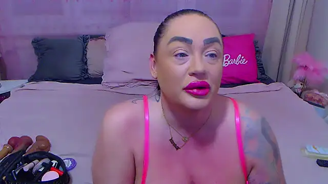 BustyVicky online show from 10/27/25, 10:00