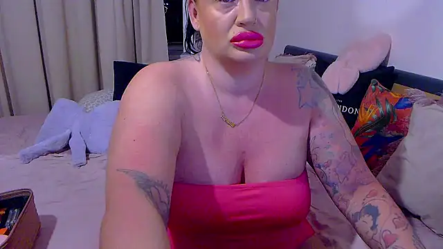 BustyVicky online show from 06/03/26, 08:57