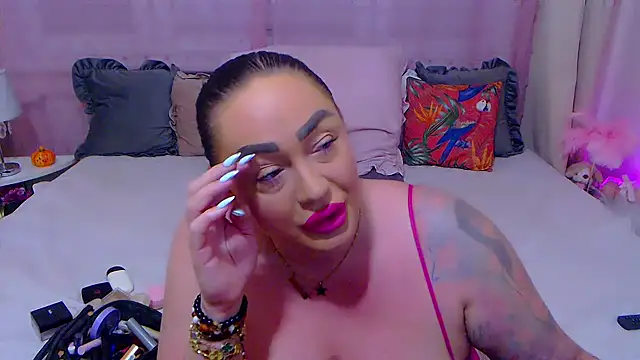 BustyVicky online show from 09/27/25, 09:54