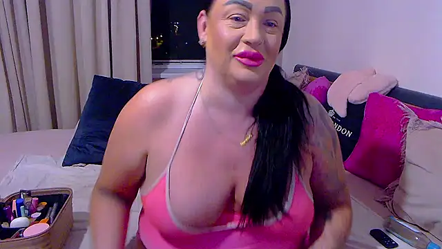BustyVicky online show from 05/23/26, 09:14