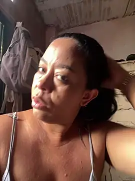charlycharloteesexl online show from 06/15/26, 07:57