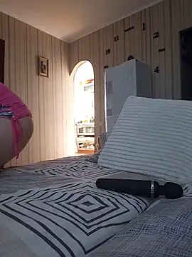 Snapshot of BustyBlond chatting on 06/29/26, 04:41 BustyBlond online show from 06/29/26, 04:41