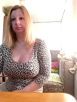 Snapshot of BustyBlond chatting on 05/12/26, 04:42 BustyBlond online show from 05/12/26, 04:42