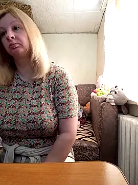 Snapshot of BustyBlond chatting on 03/23/26, 05:29 BustyBlond online show from 03/23/26, 05:29