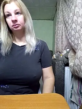 BustyBlond online show from 11/03/25, 04:28