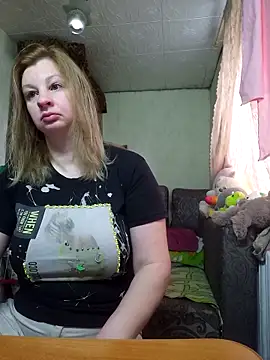 Snapshot of BustyBlond chatting on 05/11/26, 03:52 BustyBlond online show from 05/11/26, 03:52