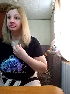 Snapshot of BustyBlond chatting on 04/09/26, 05:20 BustyBlond online show from 04/09/26, 05:20