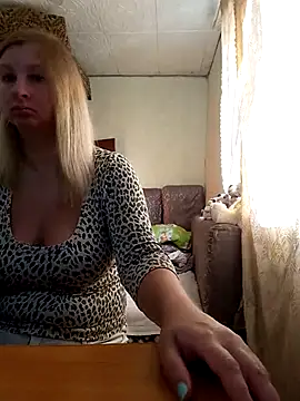 BustyBlond online show from 09/25/25, 05:24