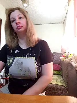 Snapshot of BustyBlond chatting on 05/10/26, 04:38 BustyBlond online show from 05/10/26, 04:38