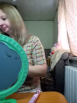 Snapshot of BustyBlond chatting on 04/04/26, 04:19 BustyBlond online show from 04/04/26, 04:19