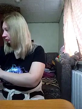 Snapshot of BustyBlond chatting on 04/09/26, 06:19 BustyBlond online show from 04/09/26, 06:19