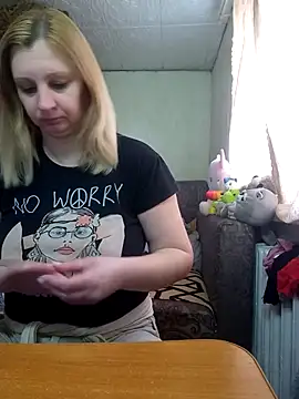 Snapshot of BustyBlond chatting on 03/21/26, 02:54 BustyBlond online show from 03/21/26, 02:54
