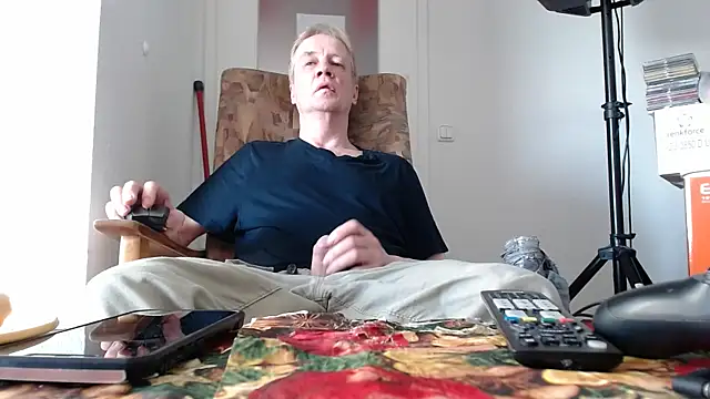 Snapshot of Cordt27 chatting on 05/24/26, 05:57 Cordt27 online show from 05/24/26, 05:57