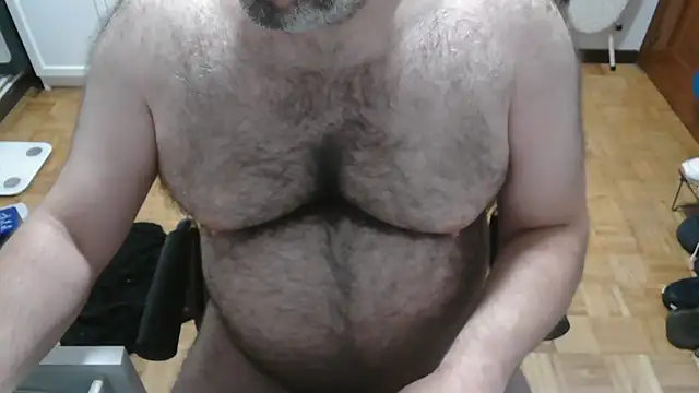 mikeyhotbear online show from 07/18/26, 03:59