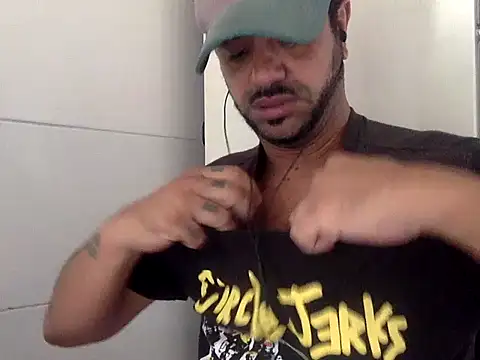 SMOKERBEASTBR online show from 02/26/26, 08:09