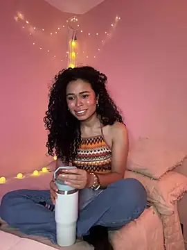 GabriSaenz online show from 12/13/24, 10:55