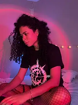 GabriSaenz online show from 01/25/25, 02:15