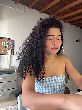 GabriSaenz online show from 03/20/26, 02:07