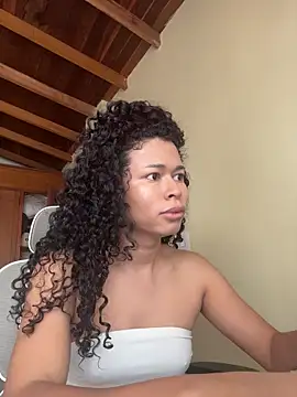 GabriSaenz online show from 03/31/26, 01:02