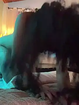 GabriSaenz online show from 03/19/25, 04:45