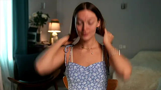 Snapshot of Special___ chatting on 03/19/25, 02:35 Special online show from 03/19/25, 02:35