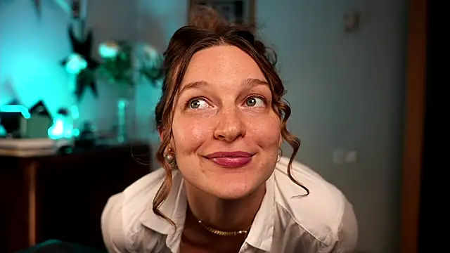 Snapshot of Special___ chatting on 12/02/24, 07:00 Special online show from 12/02/24, 07:00