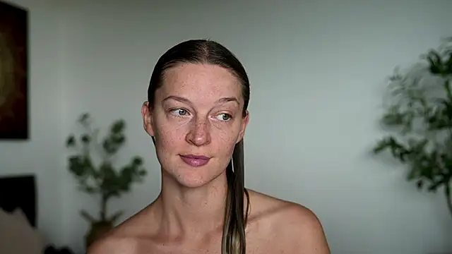 Special    online show from 02/05/26, 02:07