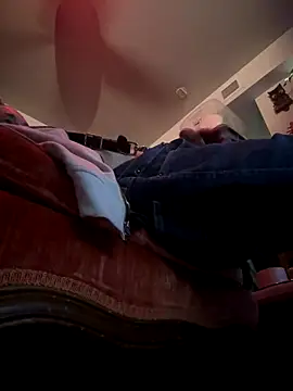 htk1975 online show from 12/15/25, 10:48