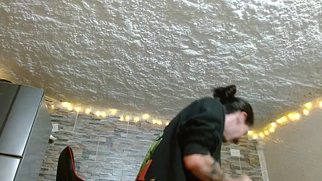 omar alurba online show from 04/14/26, 11:32