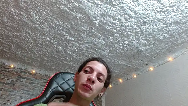 omar alurba online show from 11/22/25, 08:18