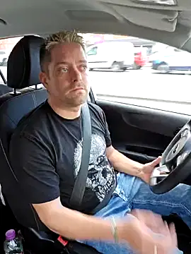 Snapshot of Trucker_Hunter chatting on 03/13/25, 02:55 Trucker Hunter online show from 03/13/25, 02:55