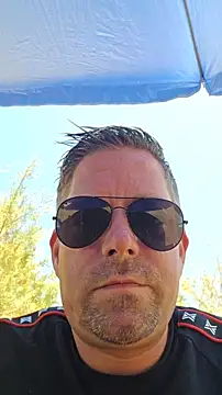 Snapshot of Trucker_Hunter chatting on 04/11/26, 11:14 Trucker Hunter online show from 04/11/26, 11:14